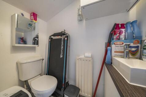 1372661-8-68fa216be136b