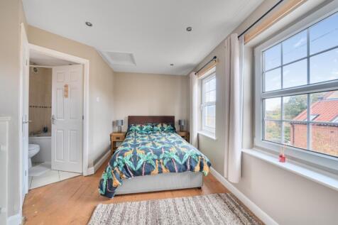 1376402-4-690b3f07c038e