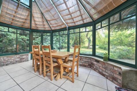 1311928-10-6851de7d10551