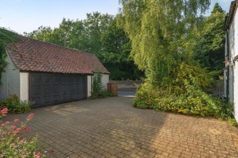 1311928-1-6851daeb7e044