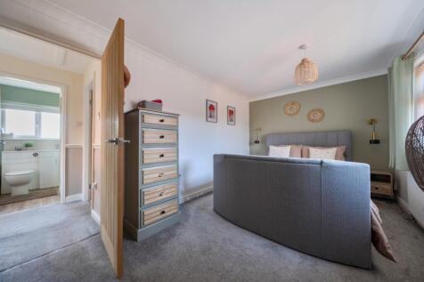 1382394-3-691b2ba2556ef