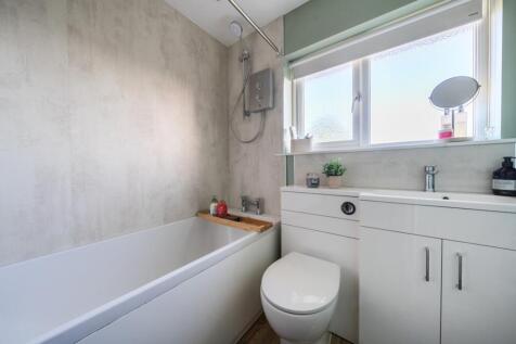 1382394-11-691b2c9a34869