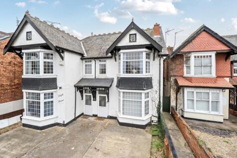 1382974-1-691c515442618