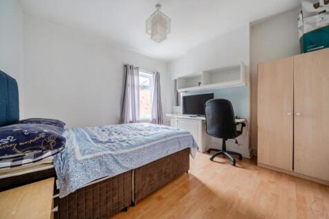 1382974-18-691c541753b18