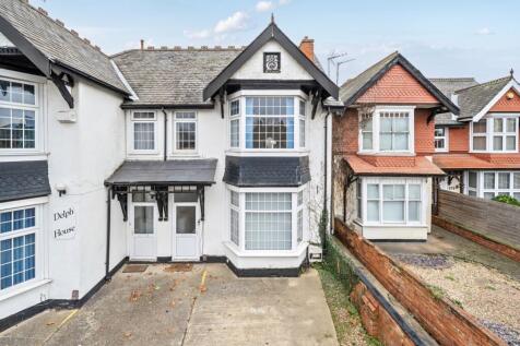 1382974-2-691c51a0b0548