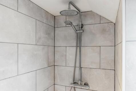 Flat 6 9 Cross O&#39;Cliff Hill-20