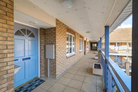 1384615-4-6927152917365