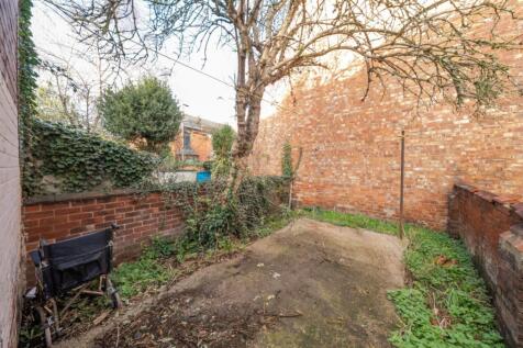 1386709-4-69303087d48d3