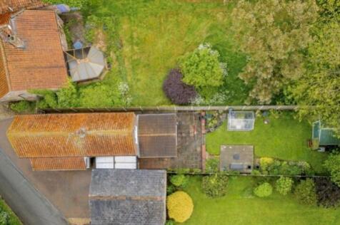 Lrg_Christmas Cottage (Cumberworth)-3