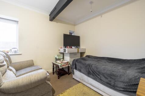 4 Witham Riverside Mews (Boston)-7