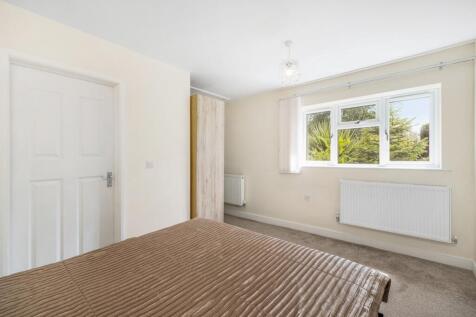 106b Robin Hoods Walk (Boston)-21