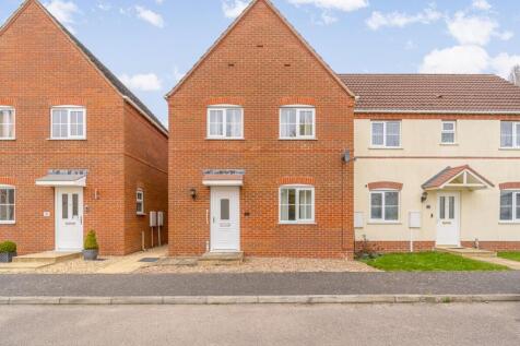 52 Thomas Middlecott Drive (Kirton)-2