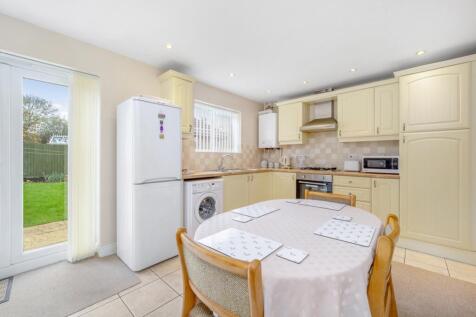 52 Thomas Middlecott Drive (Kirton)-10