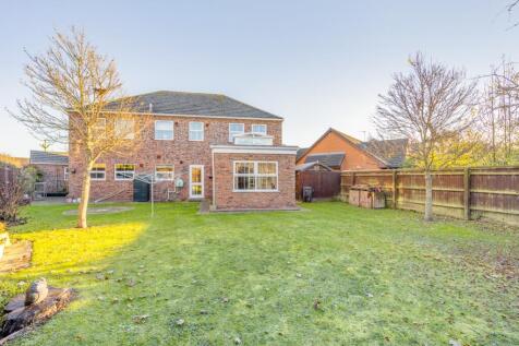 17 Hansard Way (Kirton)-11