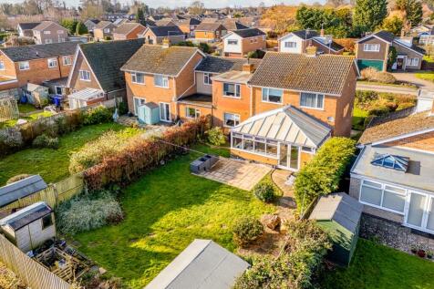 6 Lighton Avenue (Frampton)-3