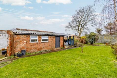 Hawthorns (New Bolingbroke)-13