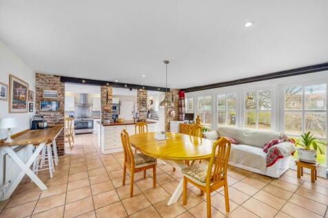 Deepes Barn (Frithville)-19