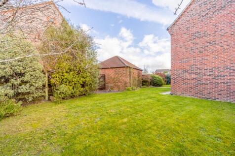 56 Ashton Hall Drive (Wyberton)-13