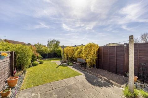 2 Drury Lane (Bicker)-5