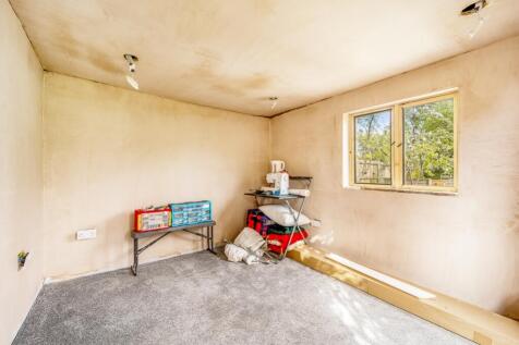 5 Edinburgh Crescent (Kirton)-16