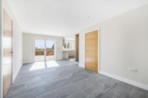 Plot 2, Girls School Lane (Butterwick)-14