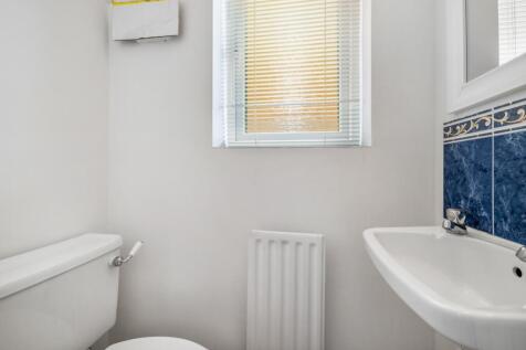 2 Hillcrest Gardens (Swineshead)-14
