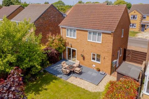 2 Hillcrest Gardens (Swineshead)-2