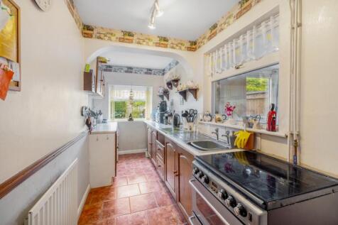 40 Rochford Crescent (Boston)-11