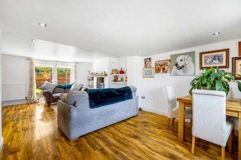 Sunset Cottage (Gipsey Bridge)-28