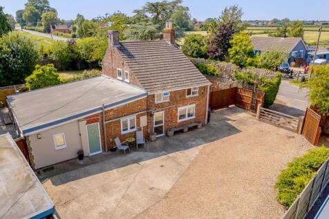 Sunset Cottage (Gipsey Bridge)-3