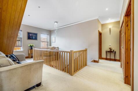 2 Manor Drive (Skegness)-31