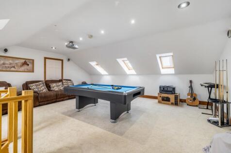 2 Manor Drive (Skegness)-42