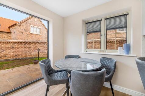 1 Parker Close (Frampton)-23