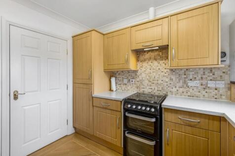 Flat 4 Elm Court (Boston)-12