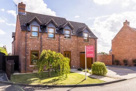 6 Abbey Gardens (Swineshead)-5