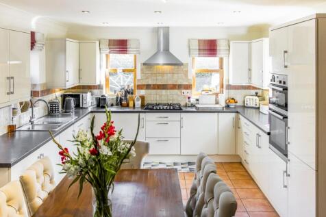 6 Abbey Gardens (Swineshead)-20
