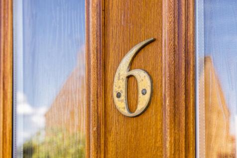 6 Abbey Gardens (Swineshead)-9