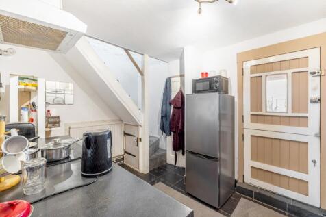 7 Coastguard Cottage (Moulton Marsh)-9