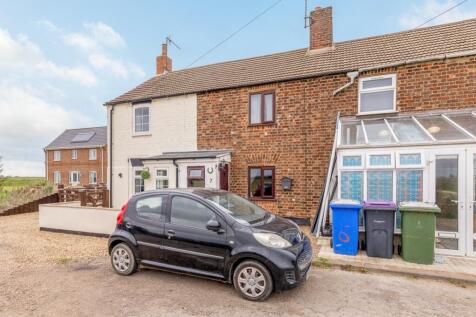 7 Coastguard Cottage (Moulton Marsh)-2