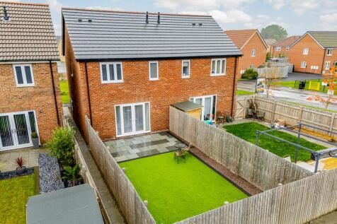 2 Lapwing Gardens (Wyberton)-3