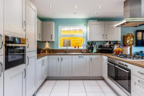 1 Field Drive (Wyberton)-18