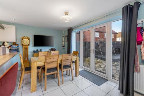 1 Field Drive (Wyberton)-20