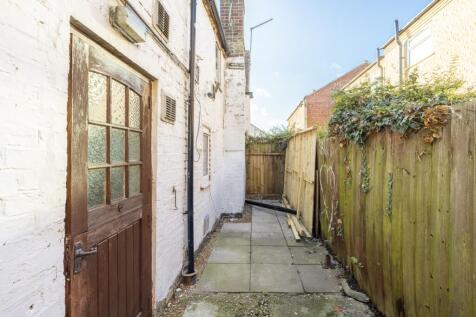 6 Old Boston Road (Coningsby)-3