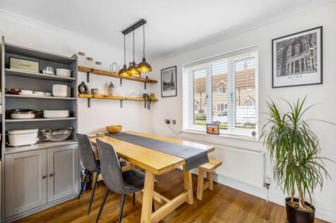 20 Eton Way (Boston)-16