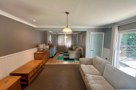 Sitting Room 3