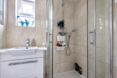 andrew shower