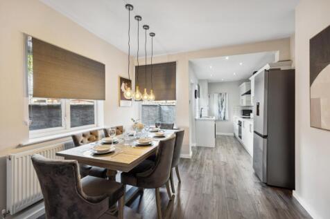 diningroom 4-1