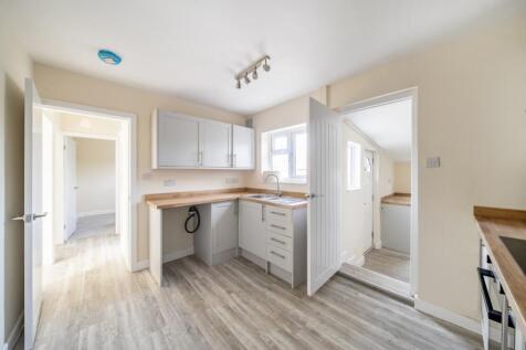 1363352-7-68de8cd2c0831