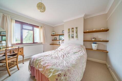 1370886-22-68f2c0a470c7f