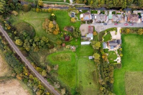 1370886-5-68f2a4bd62073-ARW-1